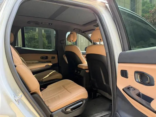 NIO NIO ES8 450KM six-seater version