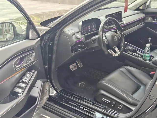 Honda Accord Rui*T Dynamic 260TURBO Excellent Edition