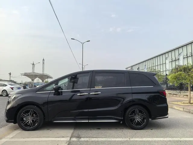Honda Odyssey 2.0L Rui*Yaoxiang Edition