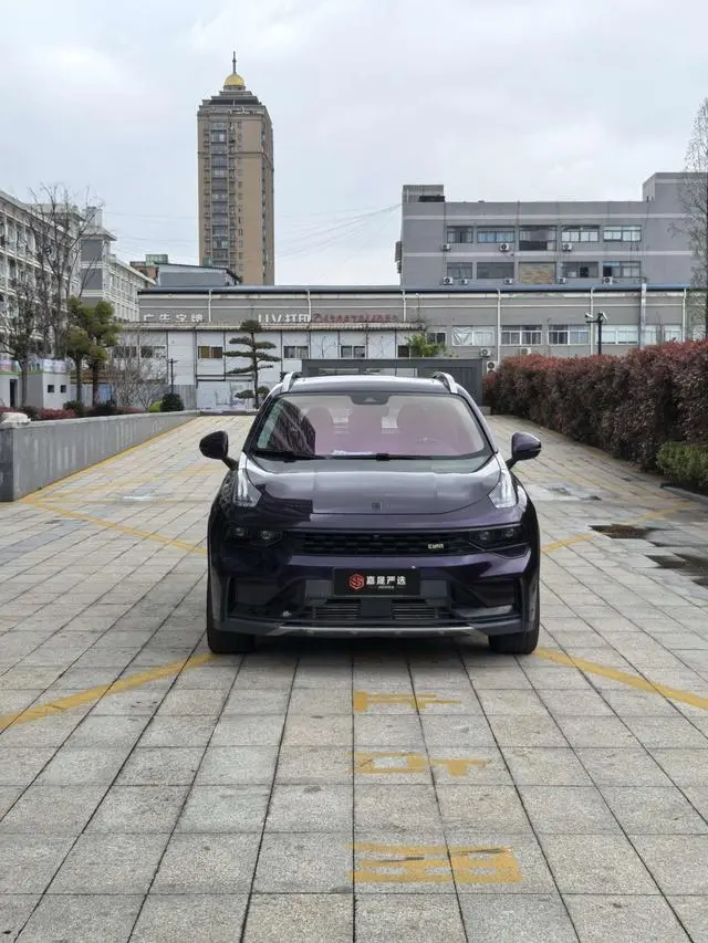 LYNK & CO Lynk 01 2.0TD two-wheel drive Pro