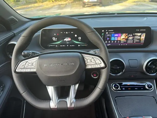 Dongfeng Fengxing Popular T5 EVO 1.5TD DCT Xingyao Edition