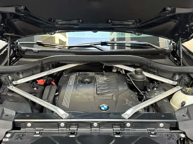 BMW BMW X7 xDrive40i Executive M sports Suit