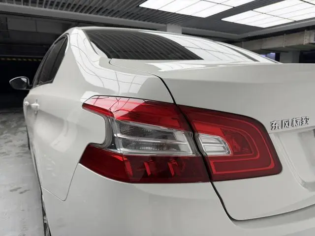 Peugeot Peugeot 408 1.6T Automatic Deluxe Edition