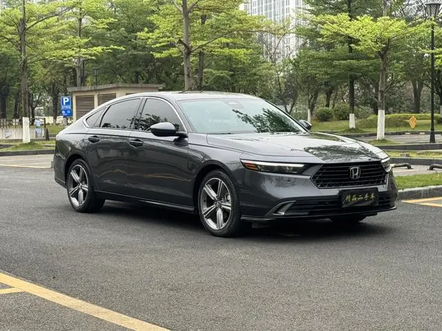 Honda Accord Rui*T Dynamic 260TURBO Excellent Edition