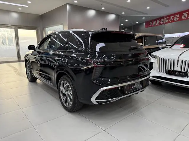 Hongqi Hongqi HS3 PHEV 115km Jinwei version