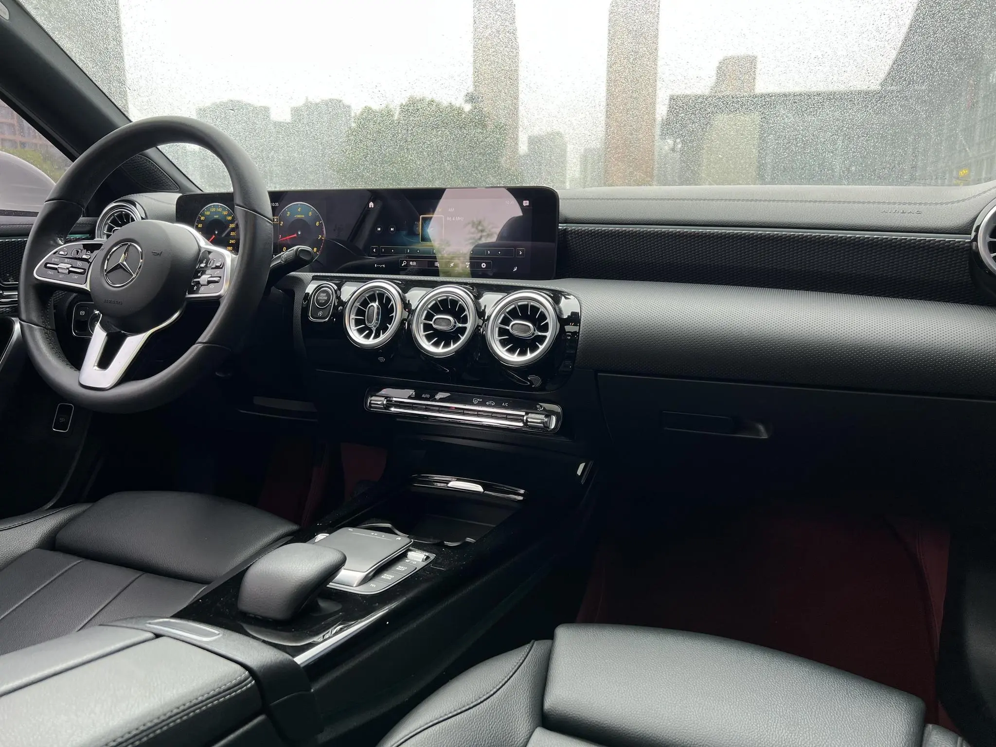 Mercedes-Benz Mercedes-Benz A-class A 200 L sports sedan dynamic Version