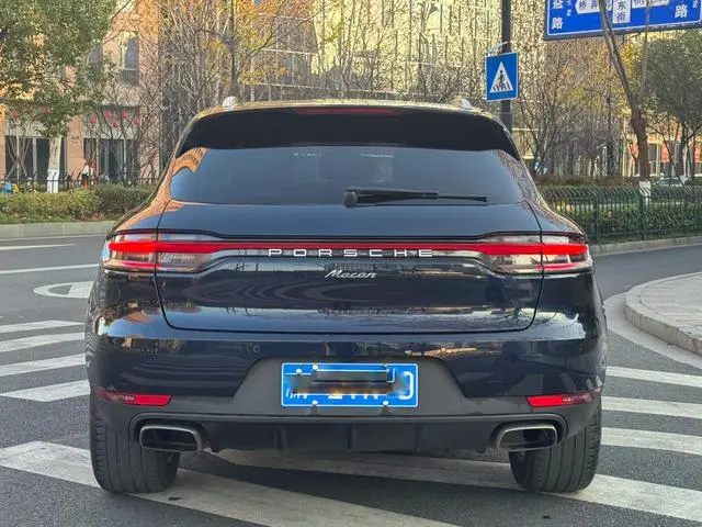 Porsche Macan Macan 2.0T