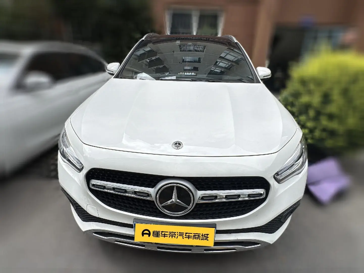 Mercedes-Benz Mercedes-Benz GLA GLA 220