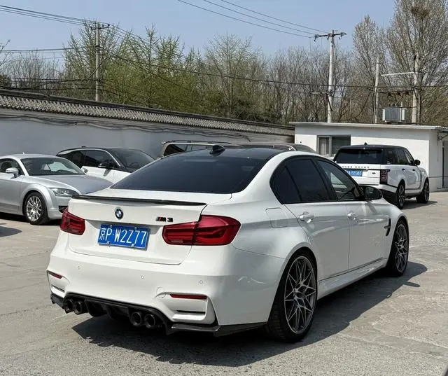 BMW BMW M3 M3 four-door sedan racing limited Edition