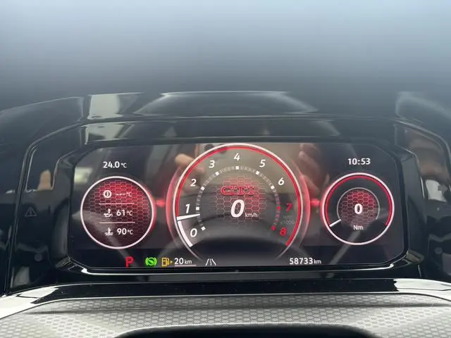 Volkswagen Golf GTI 380TSI DSG GTI