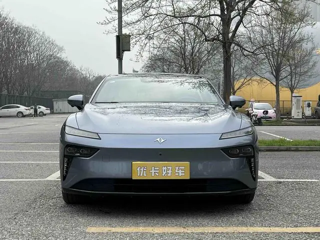 Dongfeng eπ eπ007 Pure electric 530Pro version