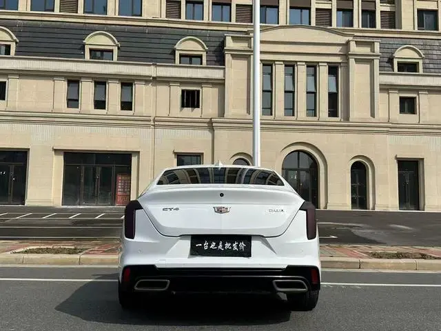 Cadillac Cadillac CT4 28T luxury