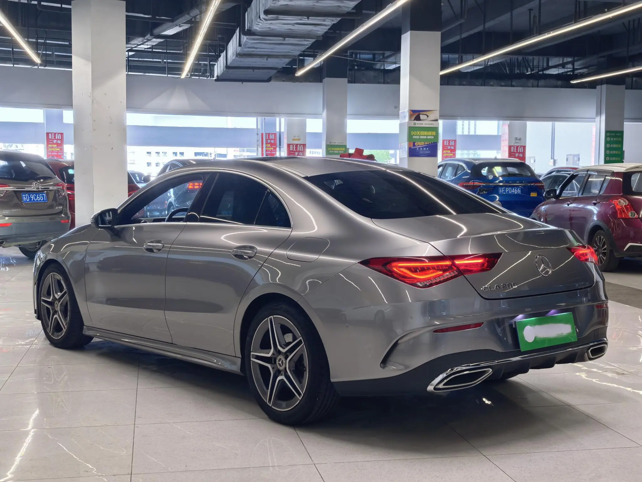 Mercedes-Benz Mercedes-Benz CLA CLA 200 four-door coupe
