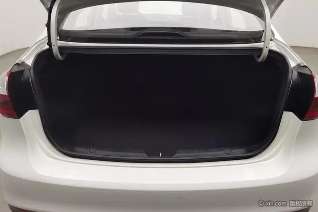 Kia Kia K3 1.6L manual GL