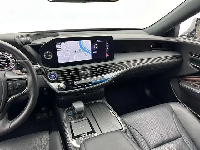 Lexus Lexus LS 500h Excellent Edition