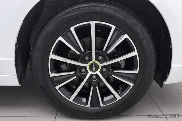 Roewe Roewe i5 1.5L CVT Diamond Edition