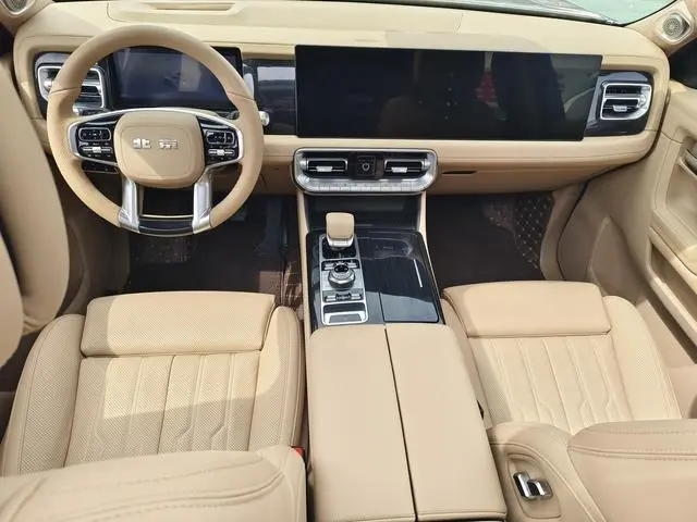 Beijing Beijing off-road BJ60 Thunder Advanced version of seven seats