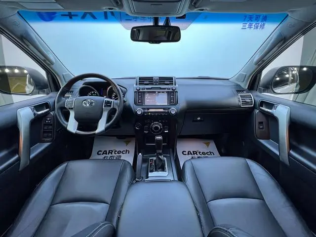 TOYOTA Prado 3.5L automatic VX NAVI