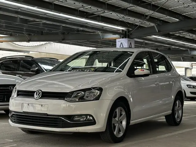 Volkswagen Polo 1.6L automatic comfort type