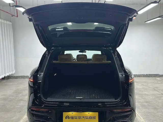 VOYAH Lan Tu FREE Ultra-long battery life smart driving version