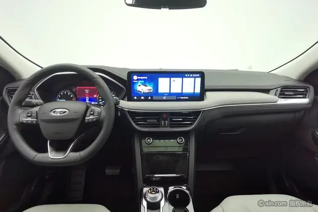 Ford Ruiji EcoBoost 245 two-wheel drive leisure model