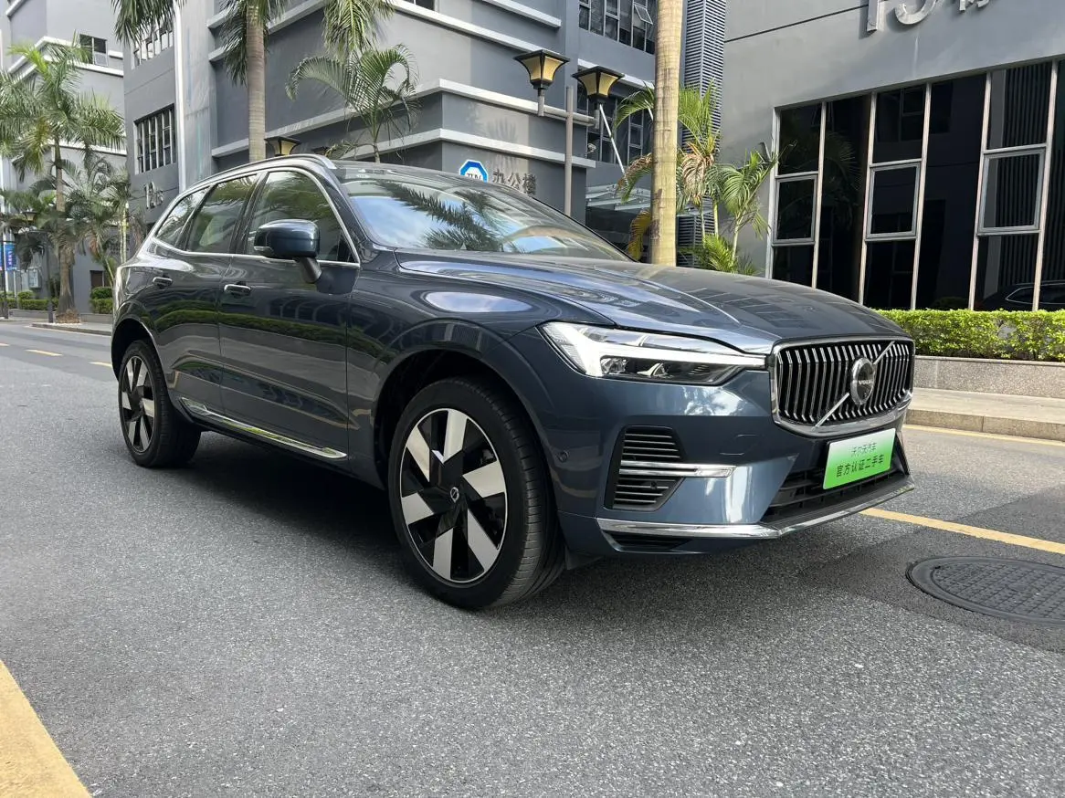 Volvo Volvo XC60 PHEV T8 four-wheel drive long battery life Zhiya Deluxe Edition