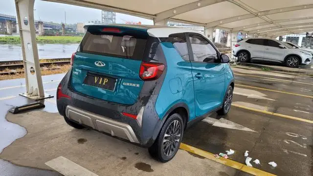 Chery Fulwin Little ant Sweet powder semi-sugar version lithium iron phosphate 30.7 kWh 30kW 301km