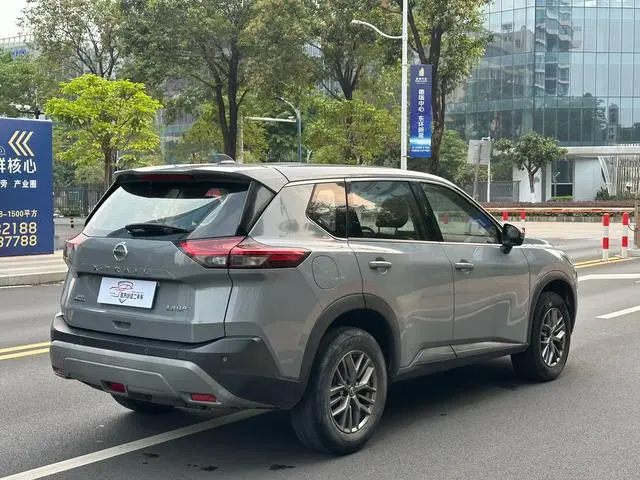 Nissan Qijun VC-Turbo 300 CVT 2WD Deluxe Edition