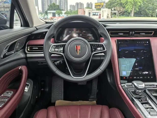 Hongqi Hongqi H5 2.0T Automatic Zhilian Qichang Version