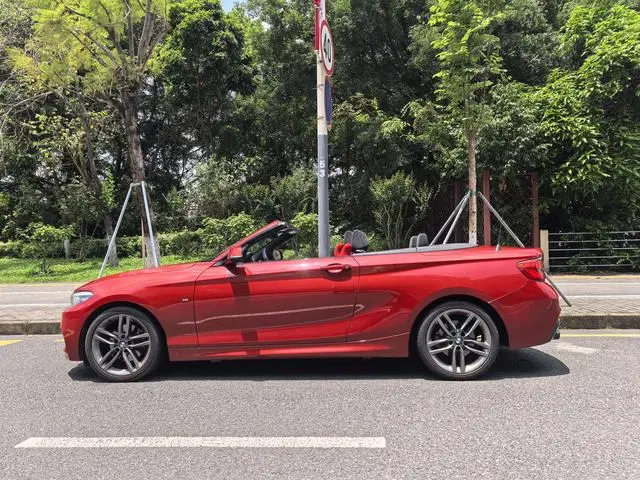 BMW BMW 2 Series (imported) 225i Convertible coupe M sports suit