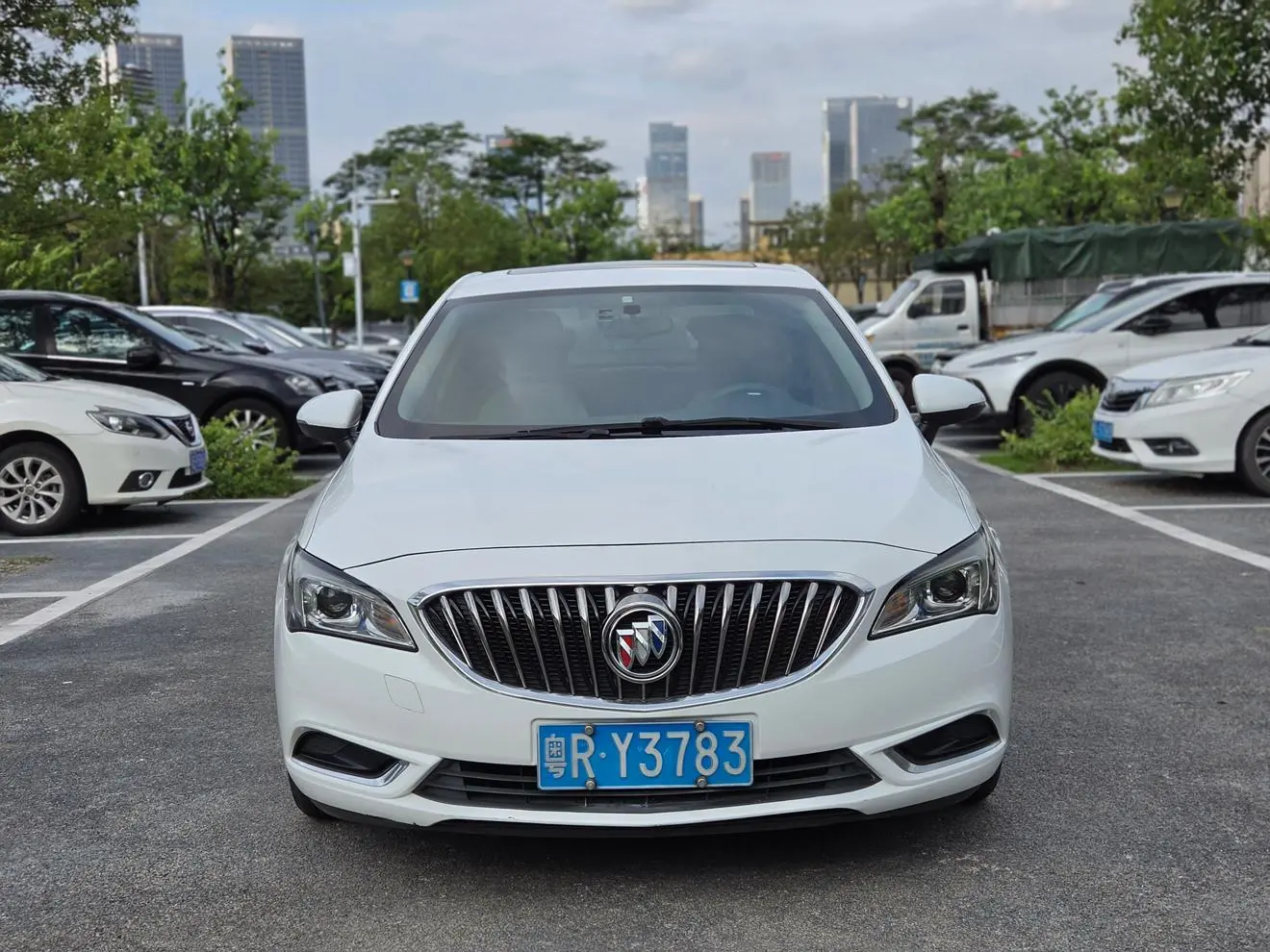 Buick Weilang Sedan 15S automatic aggressive type