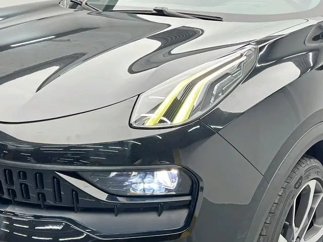 LYNK & CO Lynk 05 2.0TD four-wheel drive Halo