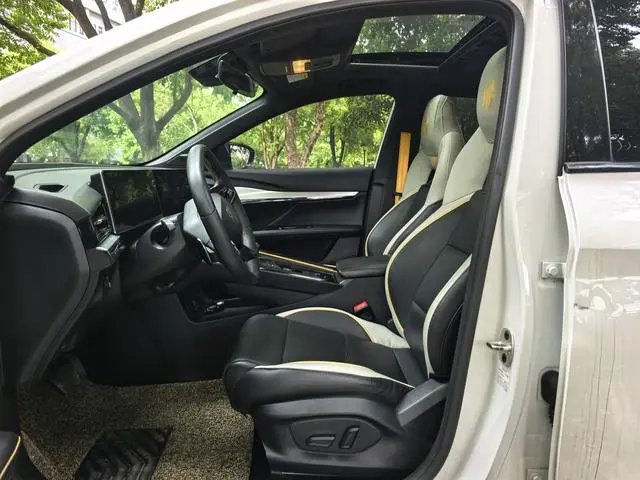 MG MG5 Scorpio 1.5T Trophy Sports Premium Edition