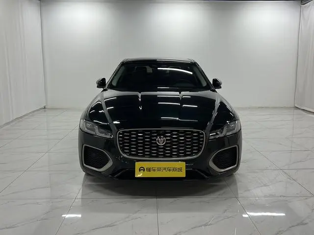 Jaguar Jaguar XFL 2.0T P250 two-wheel drive exclusive luxury gilt version