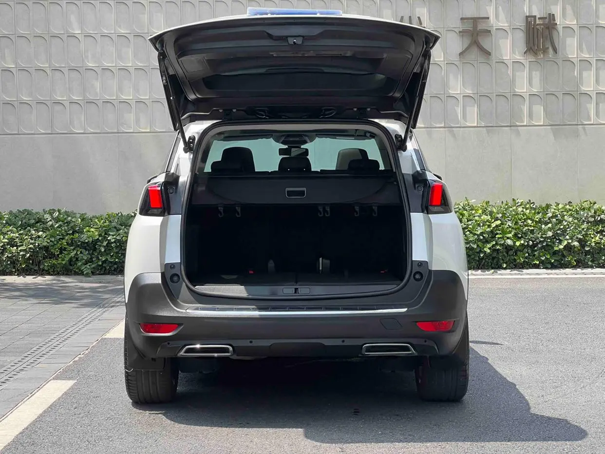 Peugeot Peugeot 5008 360THP 5-seater strength Edition