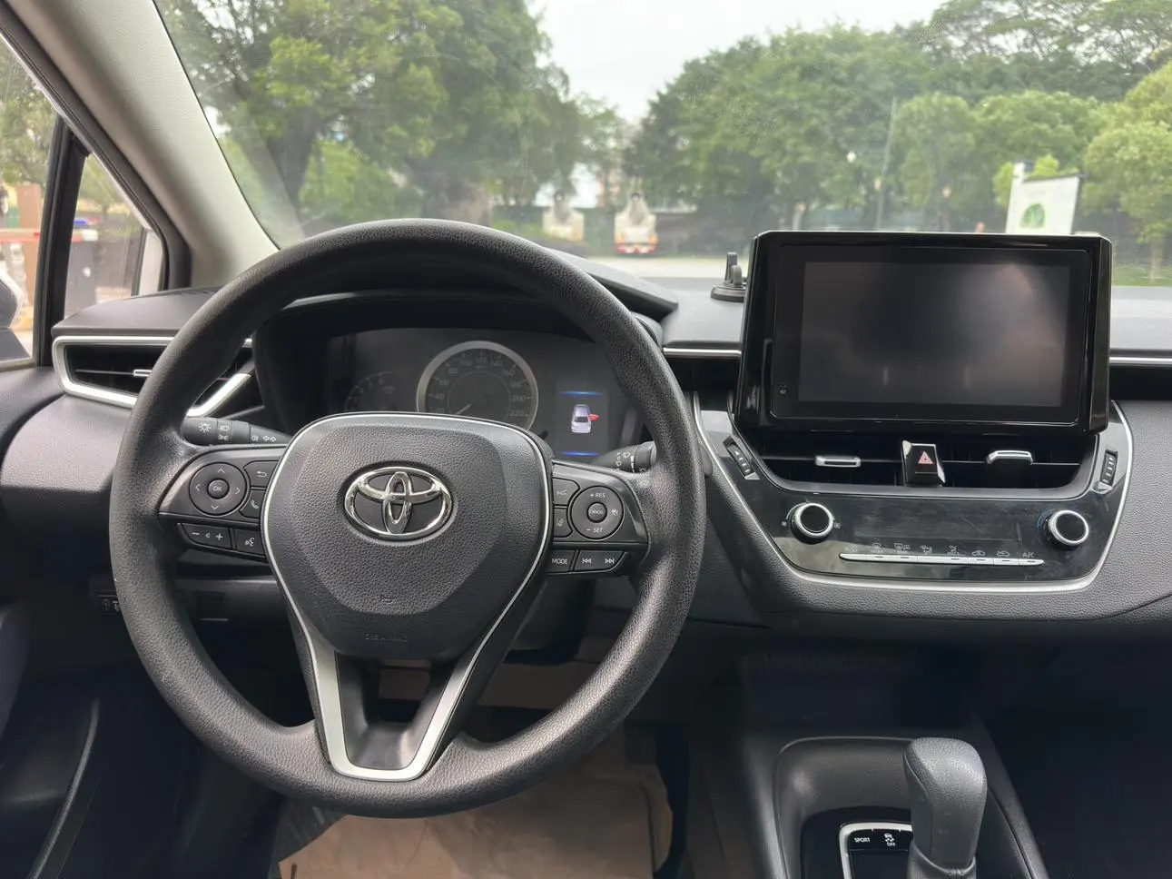 TOYOTA Asian lion 2.0L Deluxe Edition