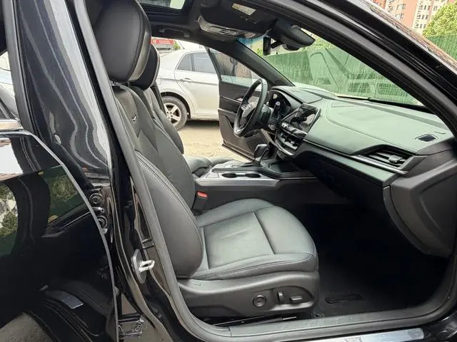 Cadillac Cadillac CT4 28T luxury