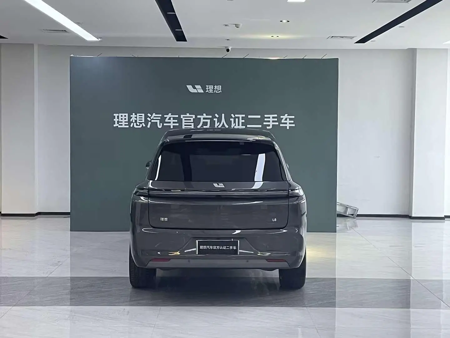 Li Auto Ideal L8 Max Smart new version