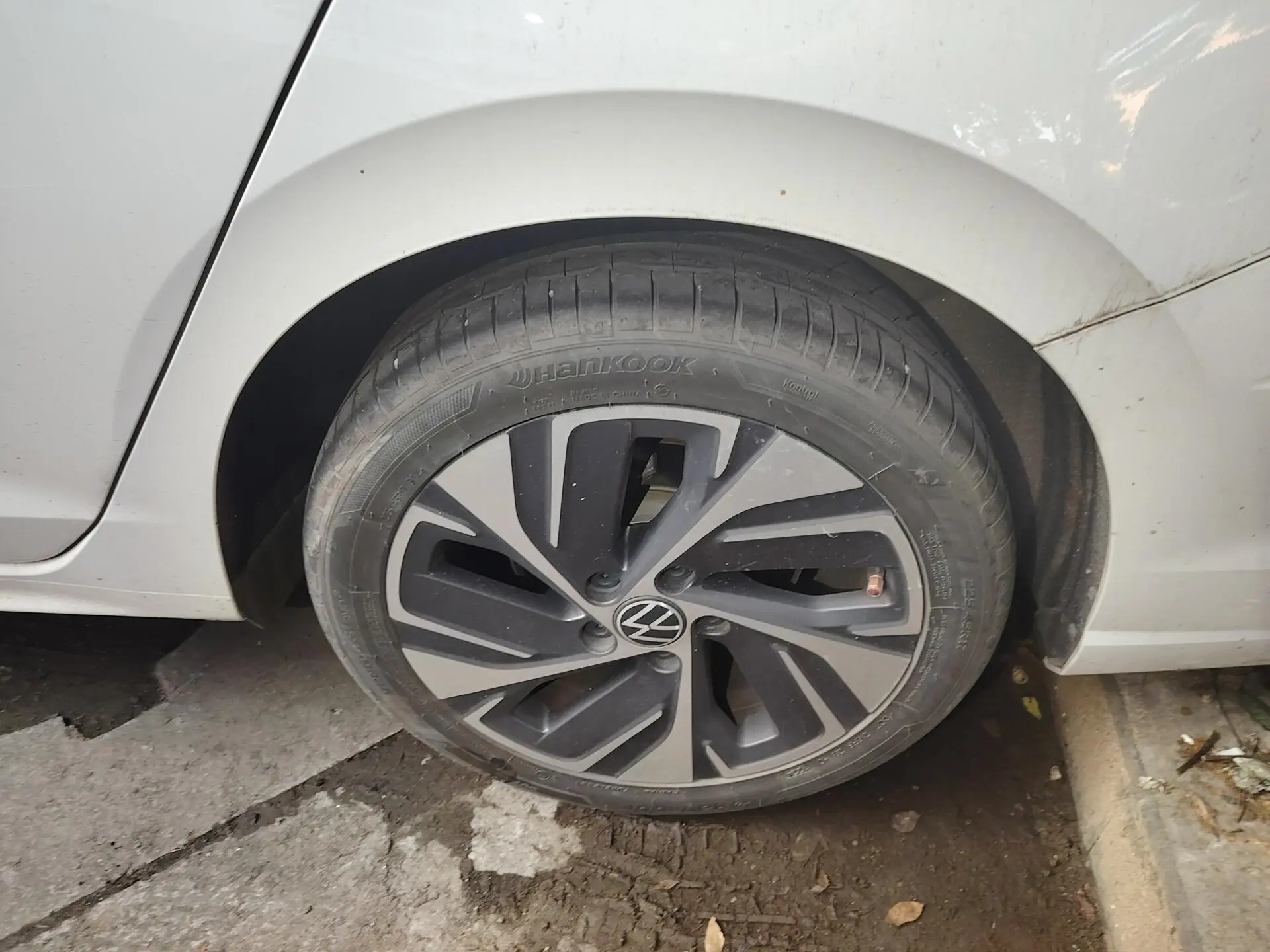 Volkswagen Bora 200TSI DSG Smart Edition