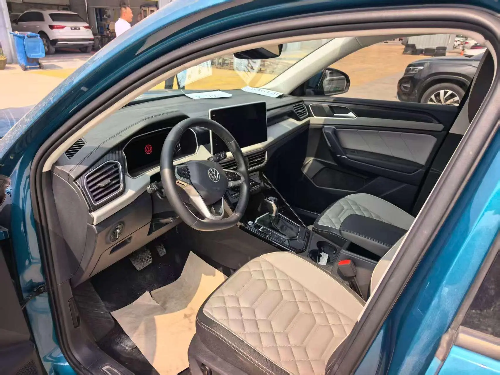Volkswagen Tanyue 280TSI two-wheel drive luxury Smart edition