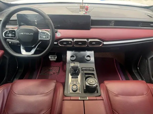 Chery Jetour Jietu X70 PLUS Self-improvement version 1.5T DCT self-improvement PRO 7 seats