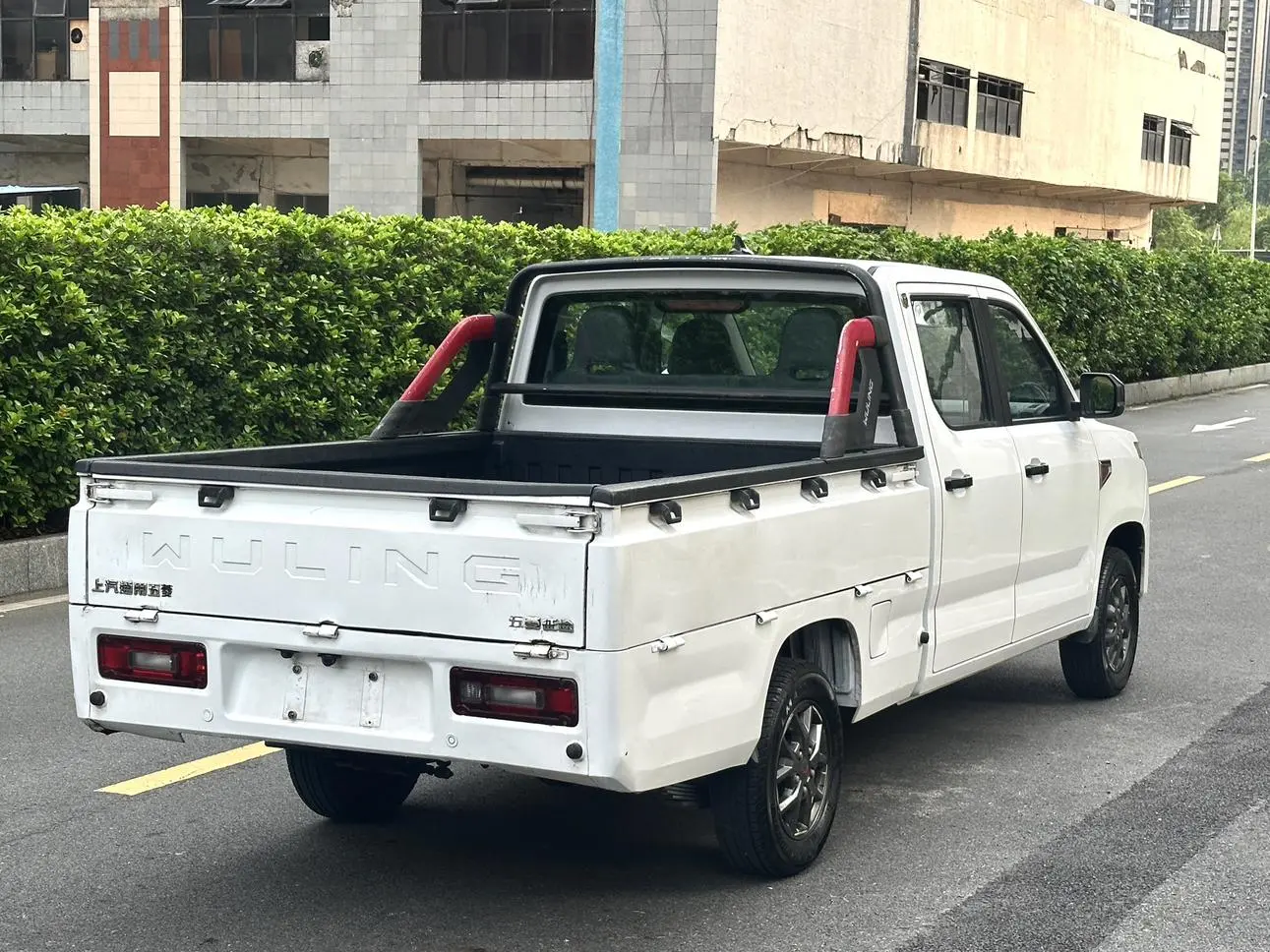 Wuling Wuling Journey 1.5L pioneering type