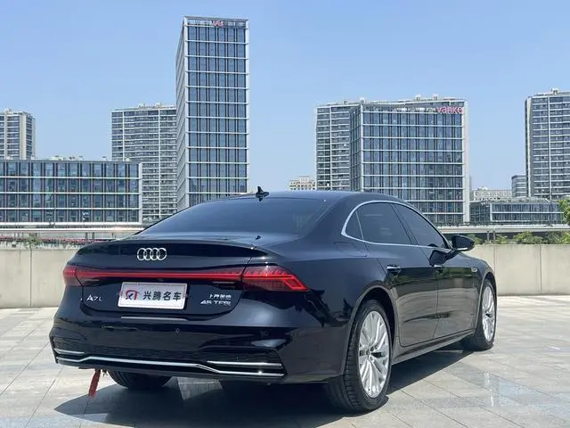 Audi Audi A7L 45 TFSI S-line dream-building crystal set