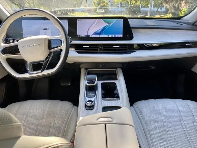 Chery Fengyun Fengyun A8 127 Wind-by-wind version