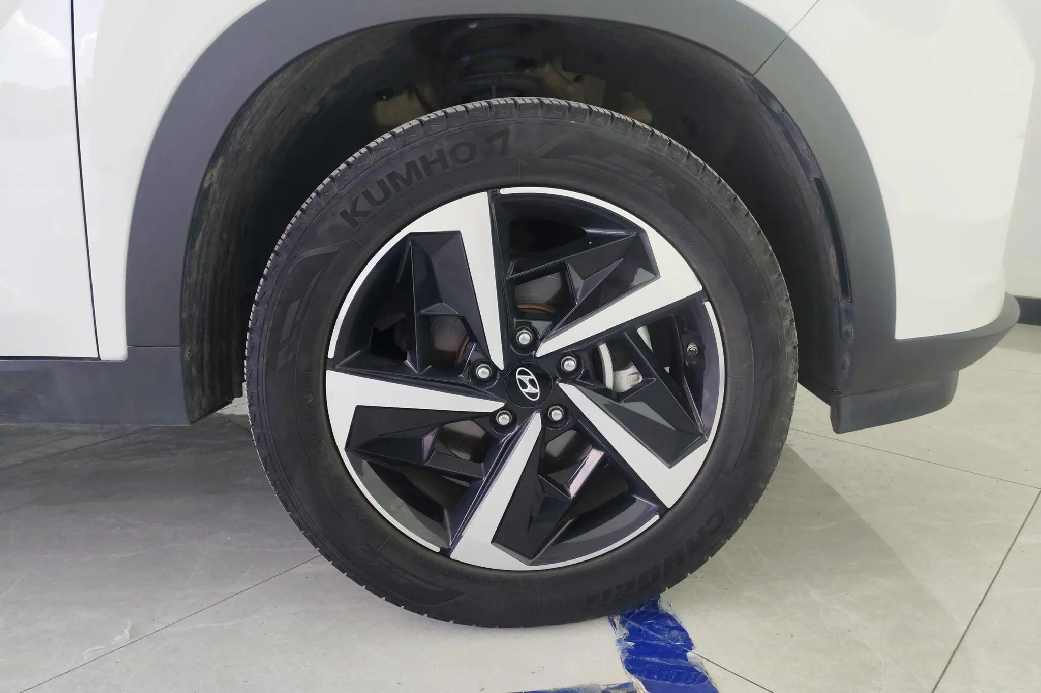 Hyundai Hyundai ix35 2.0L automatic two-wheel drive leading version GLS