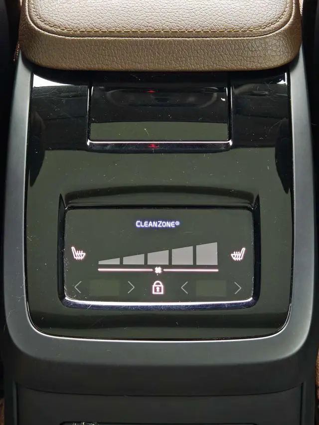Volvo Volvo S90 PHEV T8 E-drive hybrid Zhiya Edition Country V