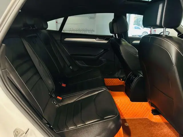 Volkswagen Volkswagen CC 330TSI Charm Edition Country VI