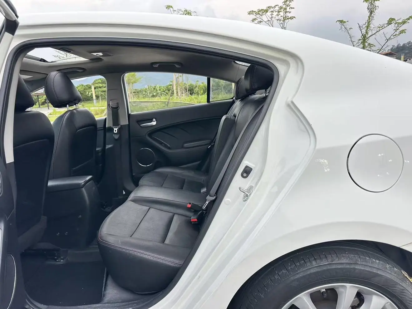 Kia Kia K3 1.6L automatic GL