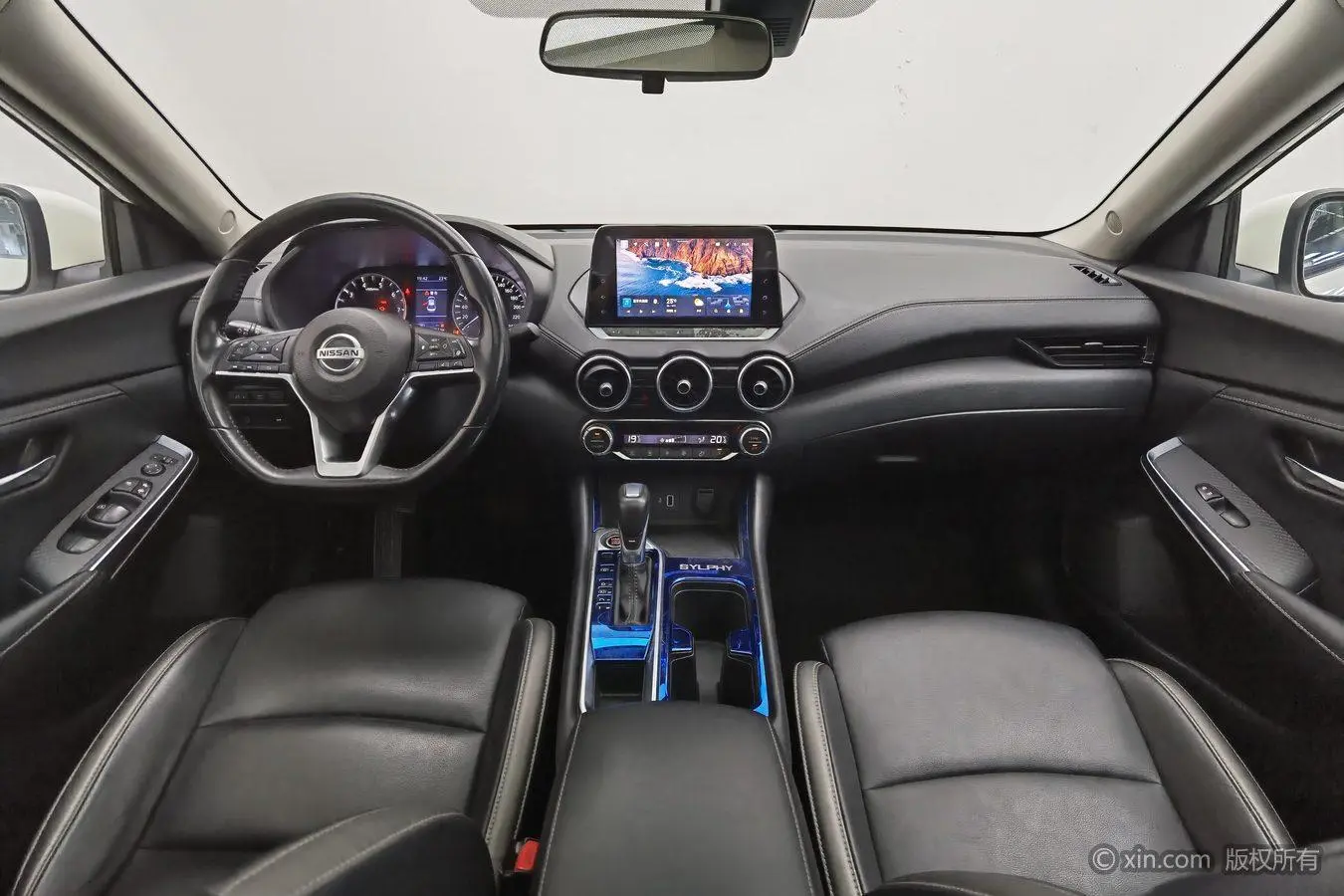Nissan Xuan Yi 1.6L XL CVT Enjoy Edition