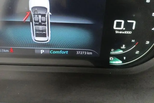 Roewe Roewe RX5 MAX Supreme series 300TGI automatic Smart Cockpit version